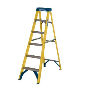 Werner Fibreglass Swingback Stepladder 6 Tread