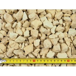Buff Cotswold Chip 20mm 25kg Bag